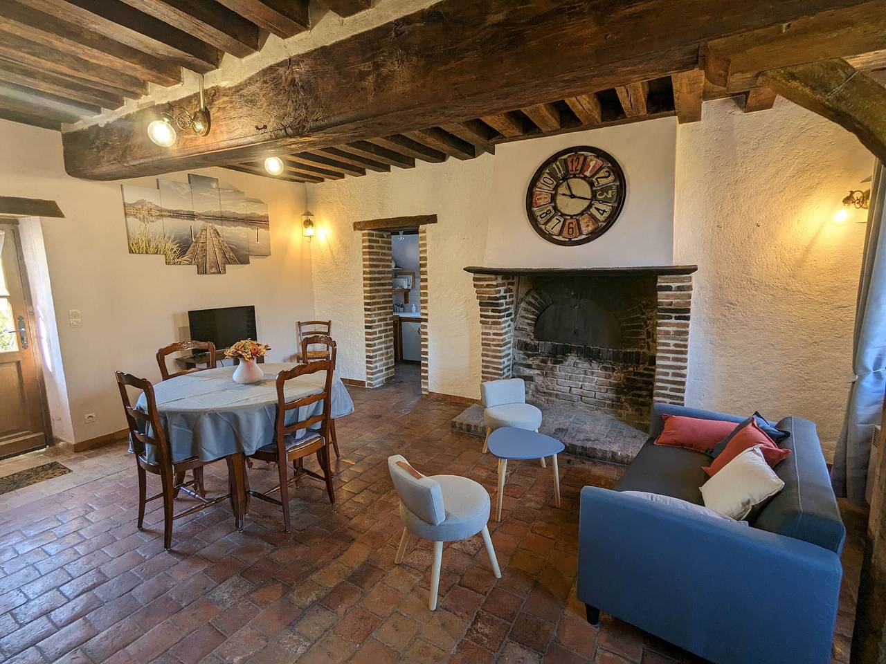 Gîte pour 4 Personnes dans Tigy, Région d'Orléans