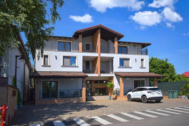 Appart’hôtel pour 3 personnes, avec vue et balcon