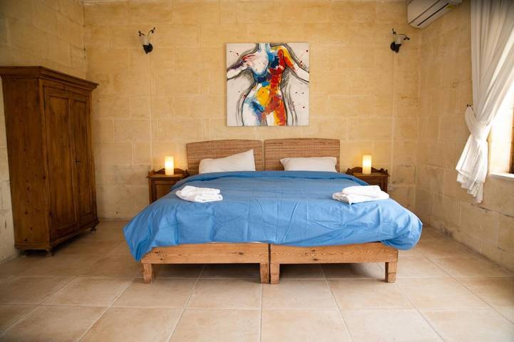 Location de vacances pour 10 personnes, avec jardin et piscine dans Sannat - 4