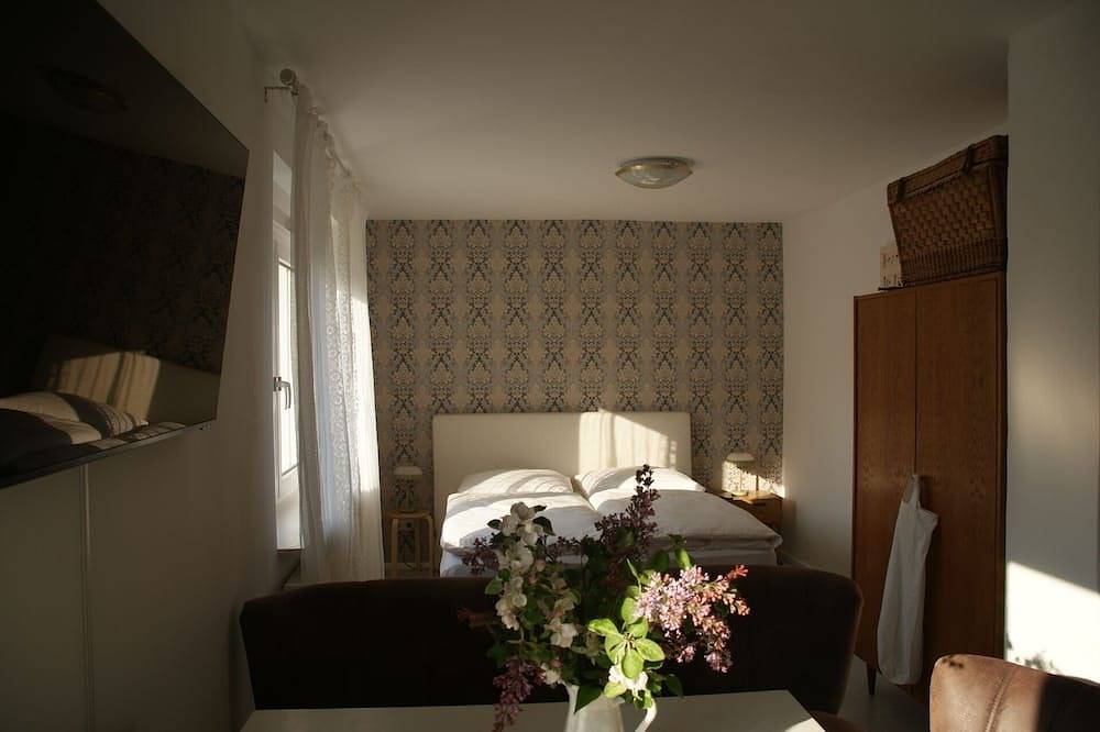 Ganze Wohnung, Haus Namenlos - Fewo Ilse - romantische Ferienwohnung in Baruth/Mark, Teltow-Fläming