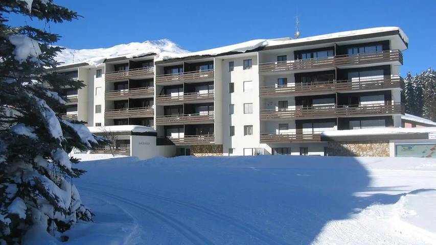 Ferienwohnung für 6 Personen, mit Terrasse und Pool