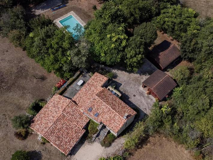 Location de vacances pour 6 personnes, avec jardin ainsi que piscine et terrasse à Sérignac - 3