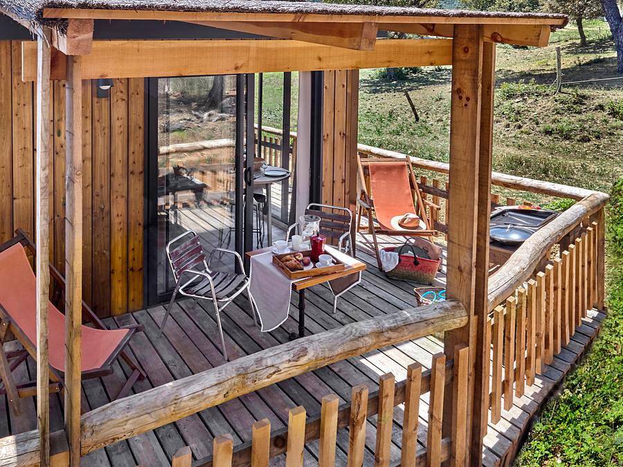 Camping au Paradis des Campeurs - Lodge 8 personen - Lodge Luxe Tribu in Roquebrune-sur-Argens, Draguignan Region