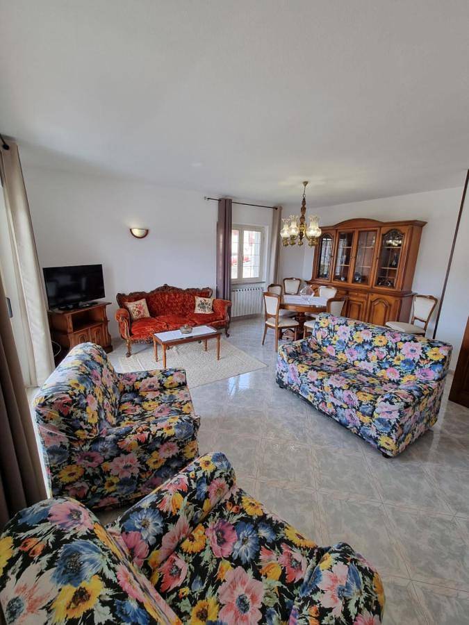 Location de vacances pour 5 personnes, avec jardin et vue à Sant'Antonio di Gallura - 2