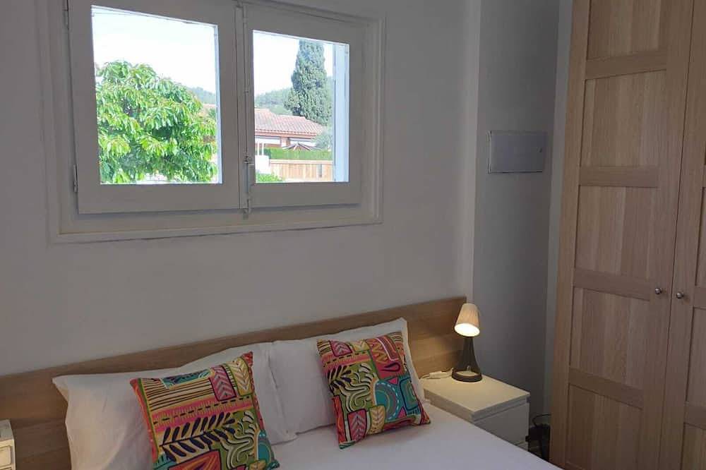 Villa Franz Casa Completa, cerca de Sitges, con piscina y casa de invitados in Canyelles (Barcelona), Garraf