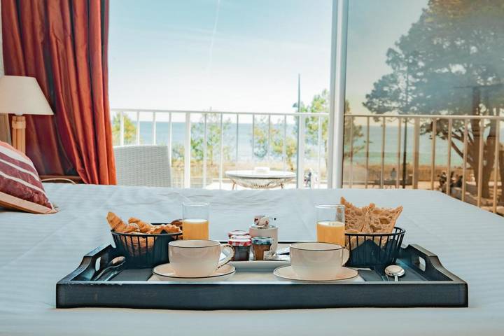 Hôtel pour 2 personnes, avec sauna ainsi que terrasse et jacuzzi dans Port En Dro Carnac - 3