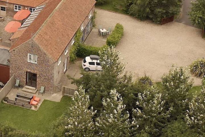 Log cabin for 10 people, with terrace and garden in Filey