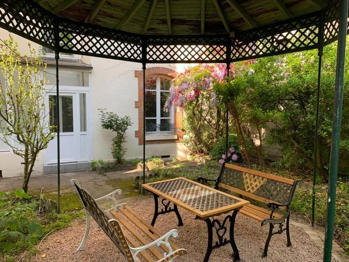 Gîte pour 2 personnes, avec vue et jardin à Vichy - 4