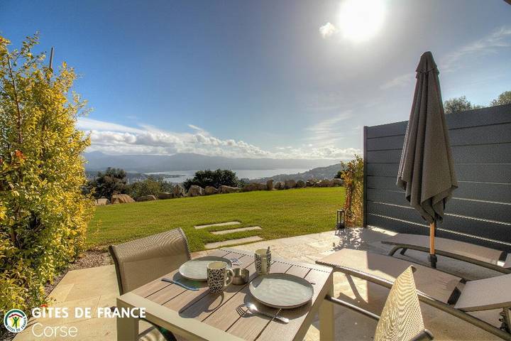 Gîte per 2 persone, con terrazza e giardino - 1