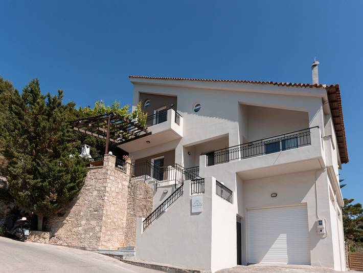 Ferienhaus für 10 Personen, mit Garten und Pool sowie Whirlpool
