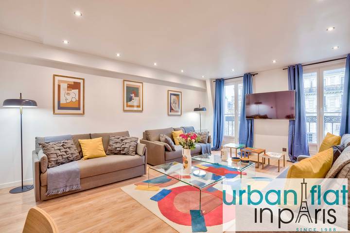 Gîte pour 15 personnes, avec terrasse dans Musée Grévin