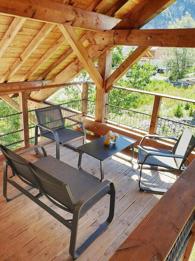 Chalet pour 4 personnes, avec vue et jardin à Le Bourg-d'Oisans - 2