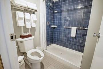 Hotel for 4 Guests in Newport, Rhode Island, Picture 4