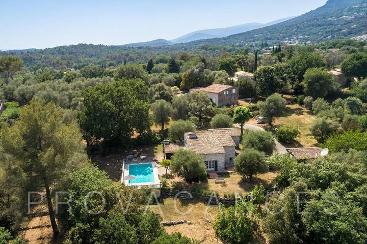 Villa pour 8 personnes, avec piscine et balcon/terrasse, animaux acceptés à Tourrettes-sur-Loup - 4