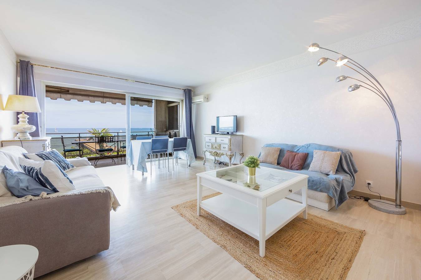 Apartamento entero, Apartamento de vacaciones para 4 personas con terraza in Cannes, Costa mediterránea (Francia)