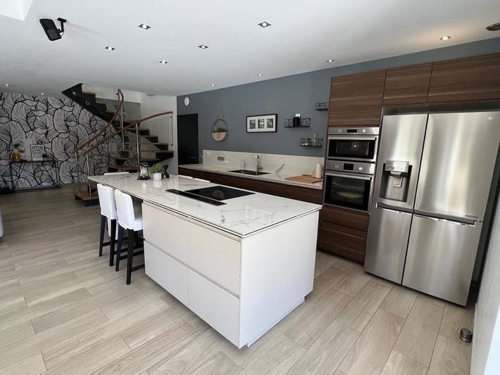 Location de vacances pour 8 personnes, avec jacuzzi ainsi que sauna et jardin dans La Queue-lez-Yvelines - 3