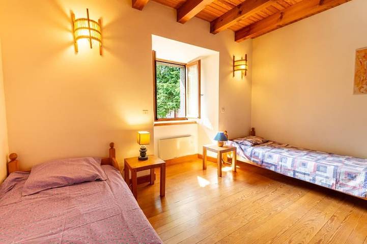 Location de vacances pour 6 personnes, avec jardin, animaux acceptés dans Lac du Moulinet - 4