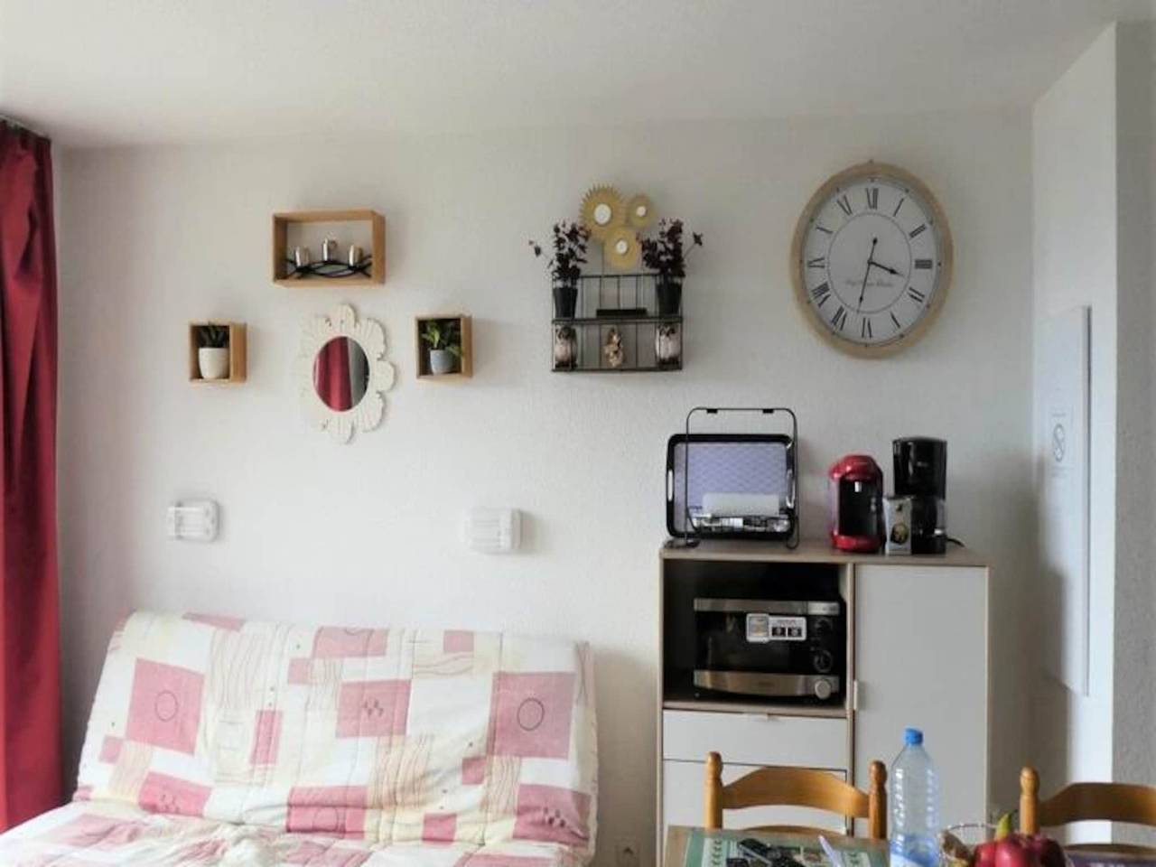 Apartamento entero, Apartamento en Réallon con vistas a montañas in Réallon, Parque Nacional de los Ecrins