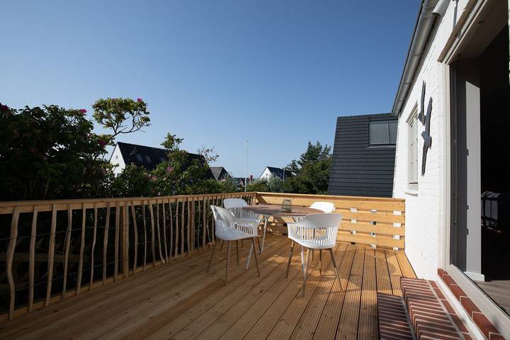Ganze Wohnung, Modern gestaltetes 1-Raum-Appartement mit Terrasse und durchdachtem Konzept. in Nordfriesische Inseln (Schleswig-Holstein) (Schleswig-Holstein), Hörnum