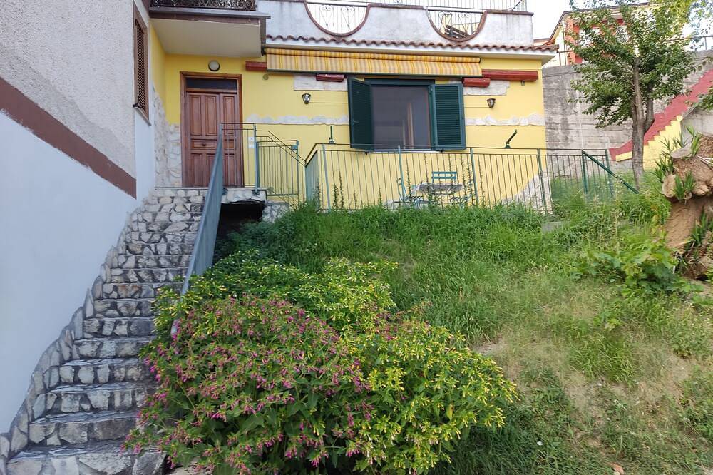 Ganze Wohnung, Cozy apartment within walking distance of downtown in Frosinone, Frosinone Provinz