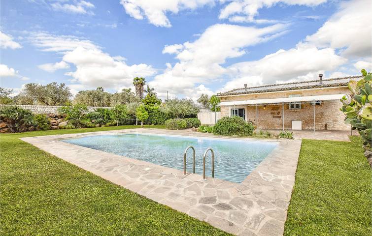 Casa vacanza per 8 persone a Chiaramonte Gulfi