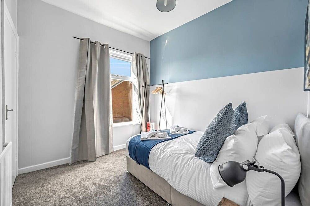 Staymenorca @Bolton - Style Meets Convenience in Bolton (desambiguación), Gran Mánchester