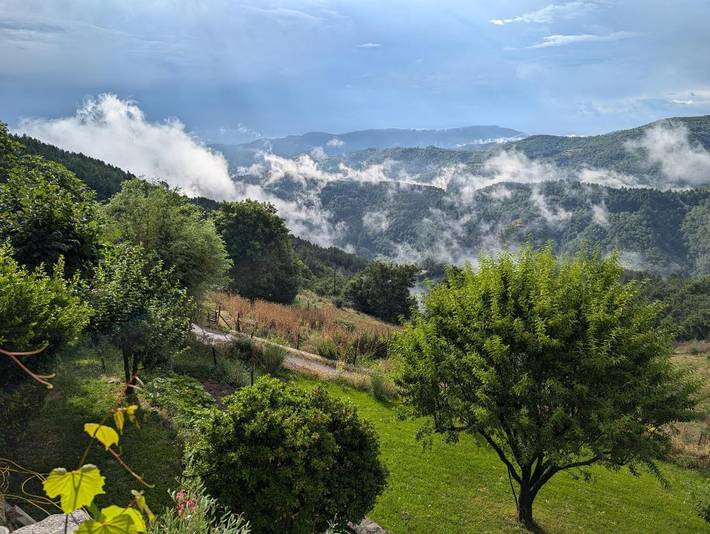 Chambre d’hôte pour 2 personnes, avec jardin et vue ainsi que piscine et terrasse à Saint-Sauveur-de-Montagut - 4
