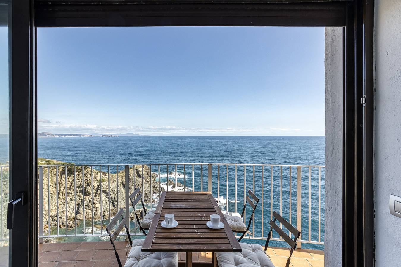 Appartamento intero, Appartamento 'Exclusivo Loft En Cap Sa Sal' con vista mare, Wi-Fi e aria condizionata in Aiguafreda (Bagur), Begur