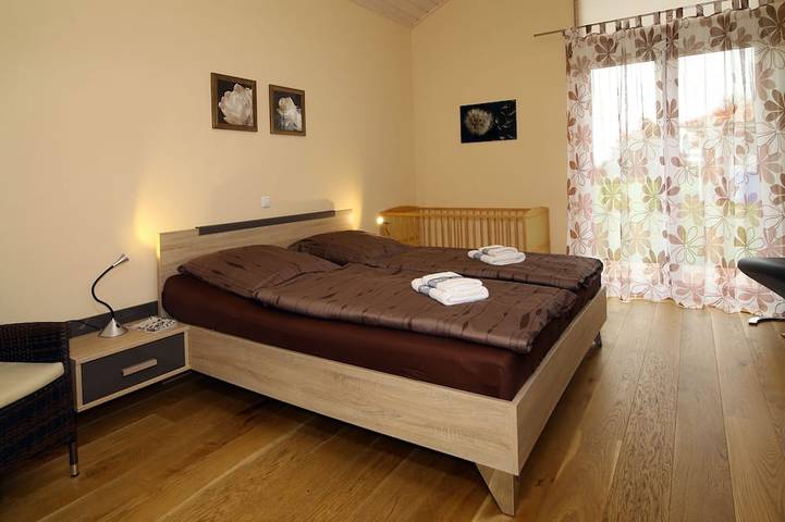 Ferienhaus für 6 Personen, mit Sauna und Pool sowie Garten und Terrasse, mit Haustier in Trent - 2