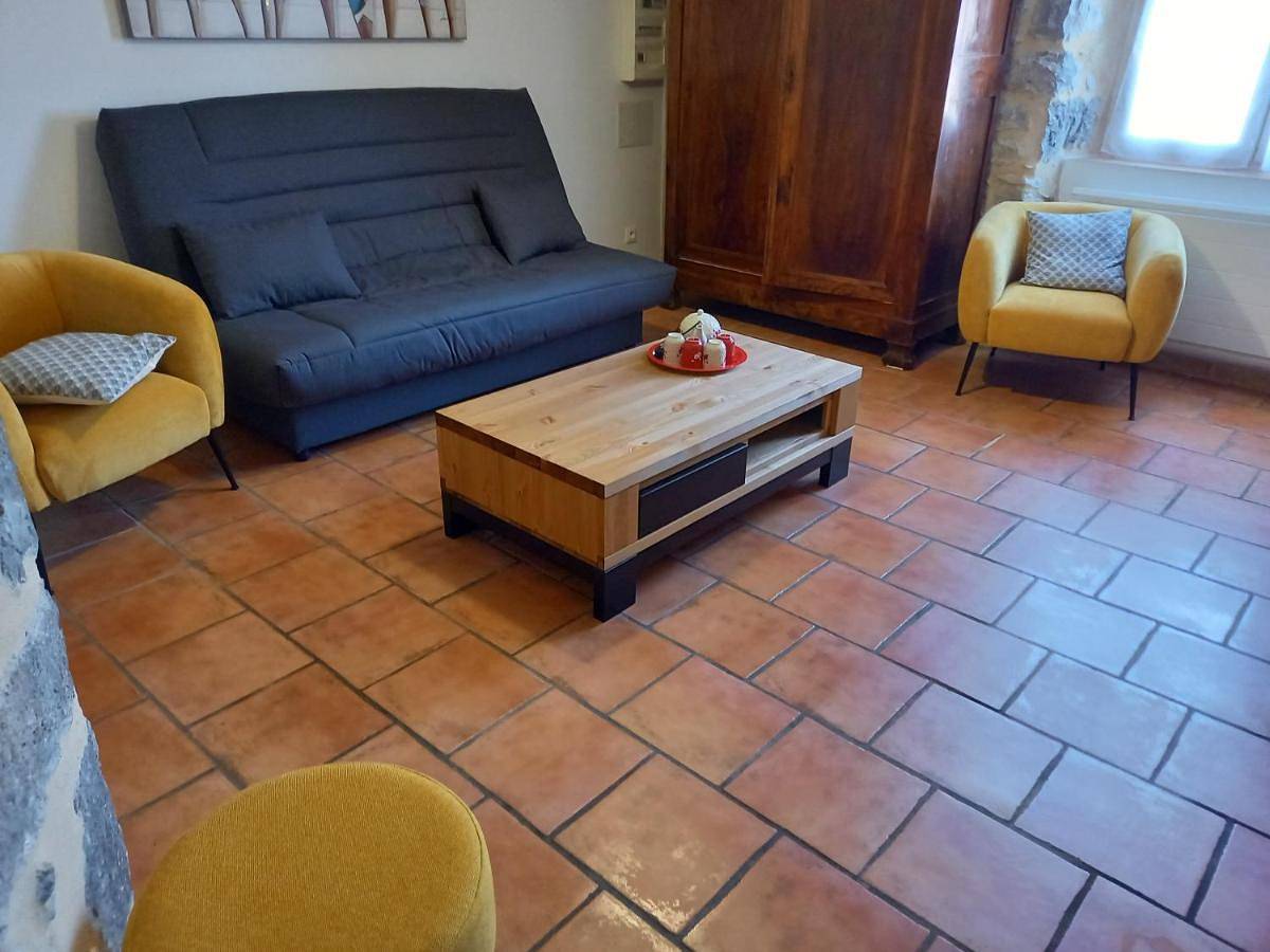 Appartement entier, Three-Bedroom Apartment in Sauve, Région du Vigan