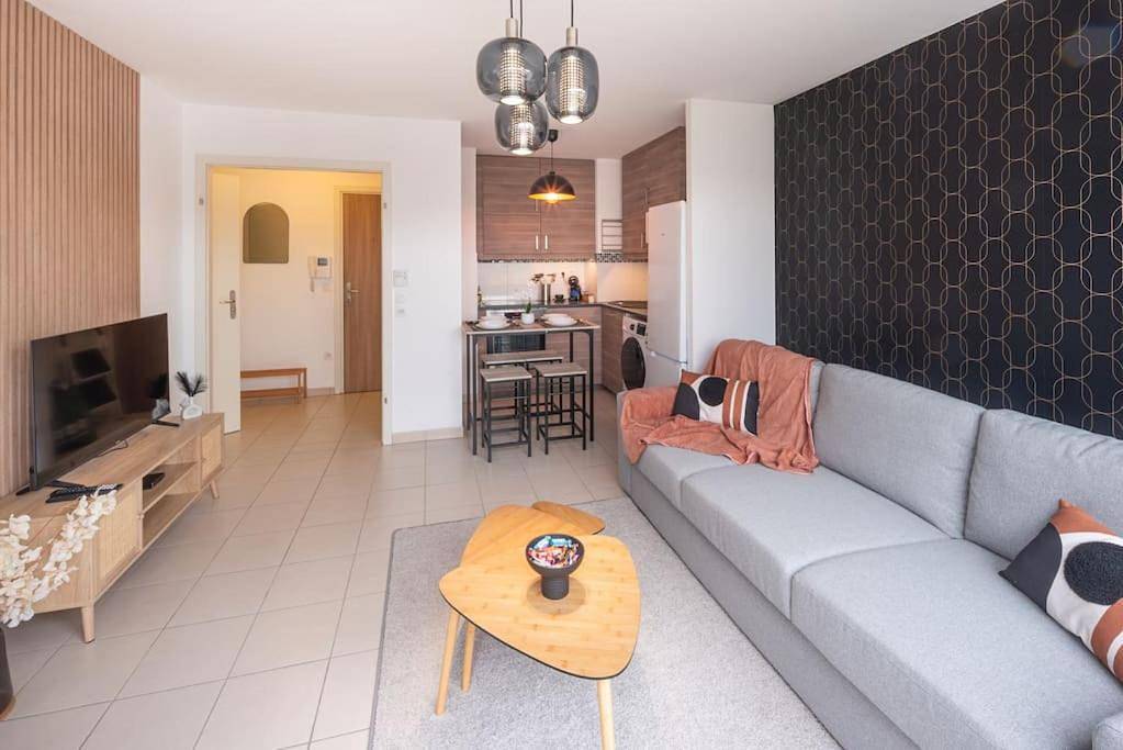 Appartement entier, One-Bedroom Apartment in Lingolsheim, Région de Strasbourg