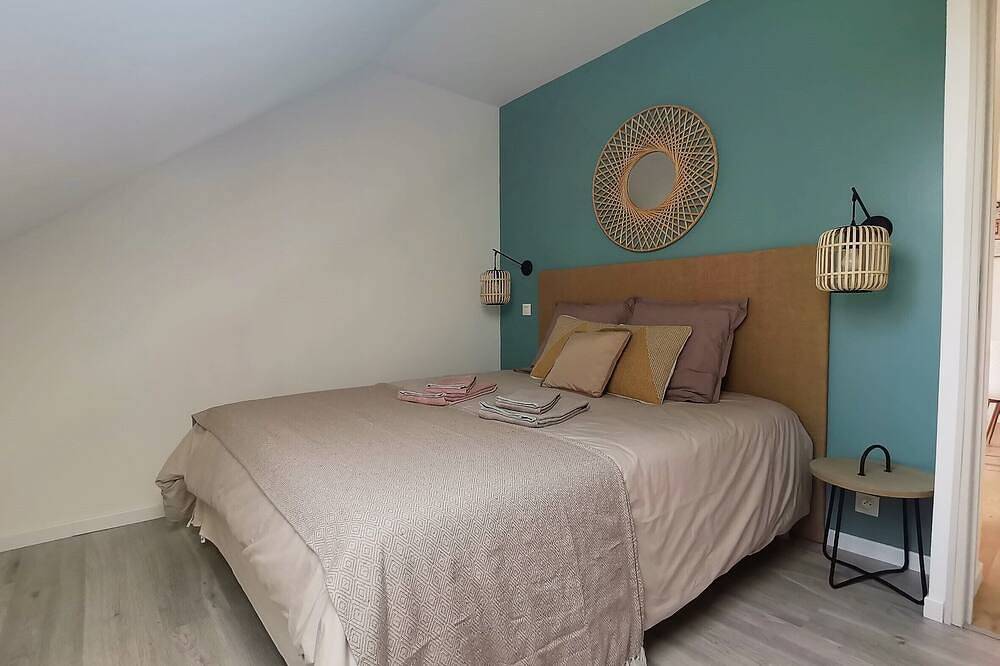Entire apartment, 35m² air-conditioned apartment for 2 travelers with a completely private entrance. in Soultz-Haut-Rhin, Parc naturel régional des Ballons des Vosges