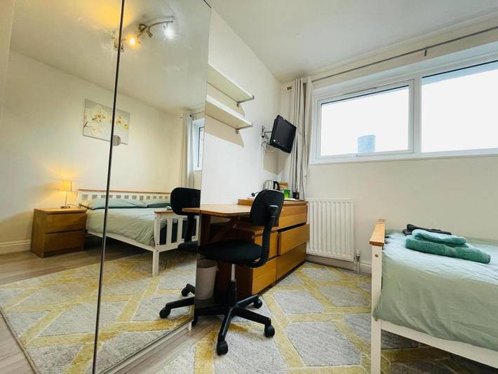 BnB für 2 Personen, mit Ausblick und Garten in London