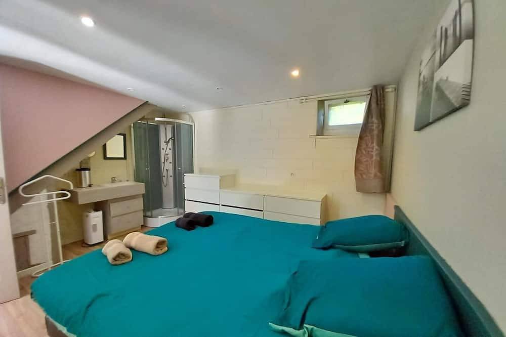 Country house near Aubusson! Ideal for families. in Blessac, Aubusson und Umgebung