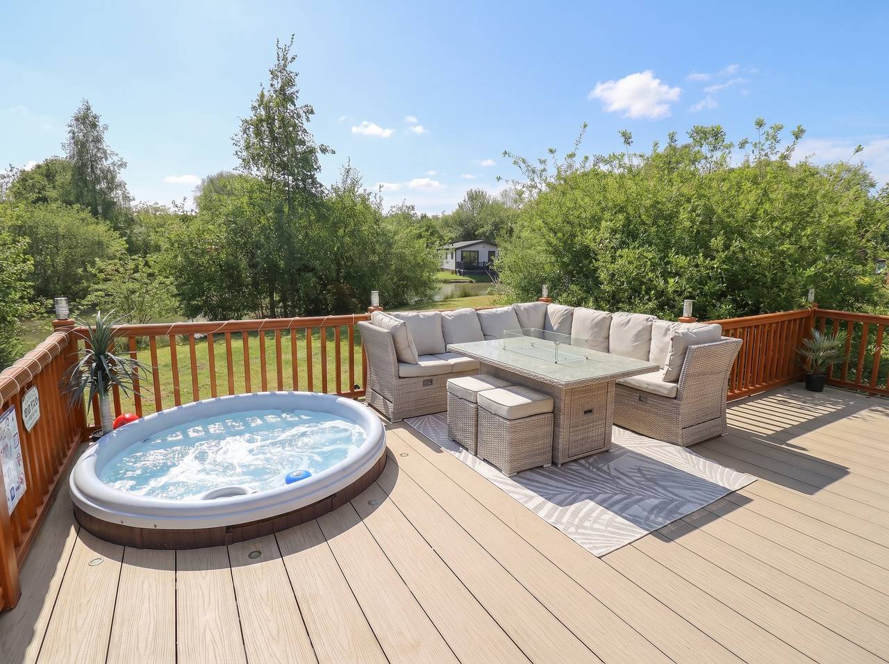 P and M Luxury Lodge Br15 in Tattershall, Lincolnshire