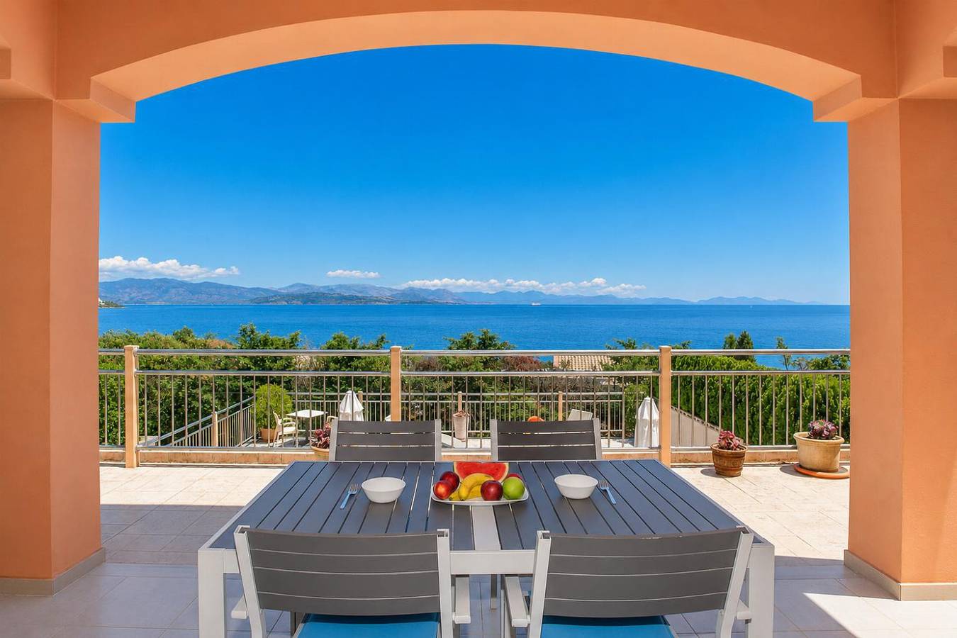 Villa Eros in Mparmpati, Corfou