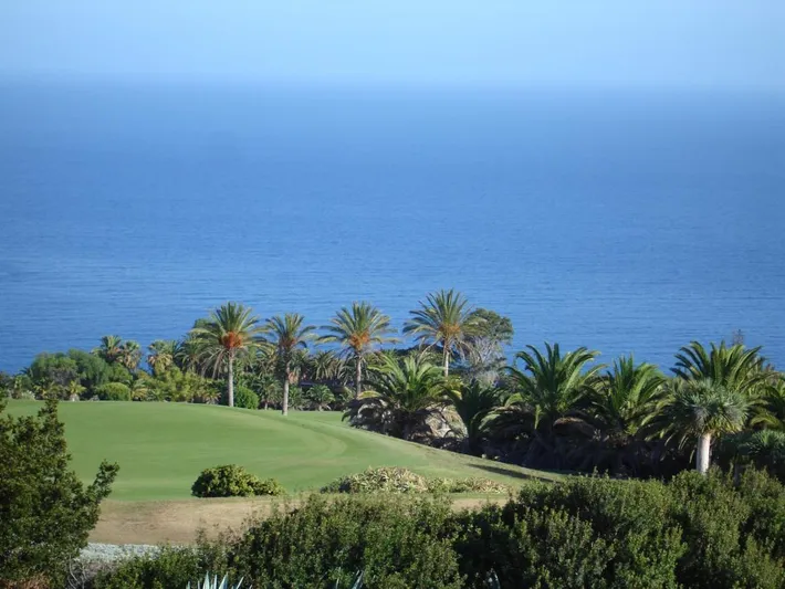 Villa pour 6 personnes, avec piscine ainsi que vue et jardin - 1