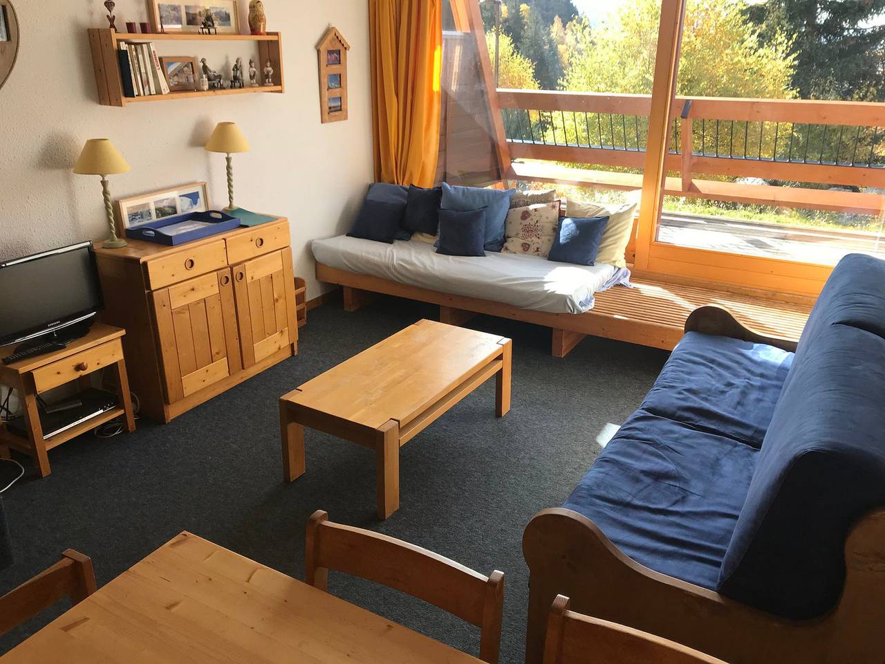 Geheel appartement, Cozy Duplex for 7 in Arc 1600, Close to Pistes & Shops, Valley View, Pet-Friendly in Arc 1600, Bourg-Saint-Maurice