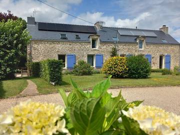 Gîte pour 6 personnes, avec jardin à Pluvigner