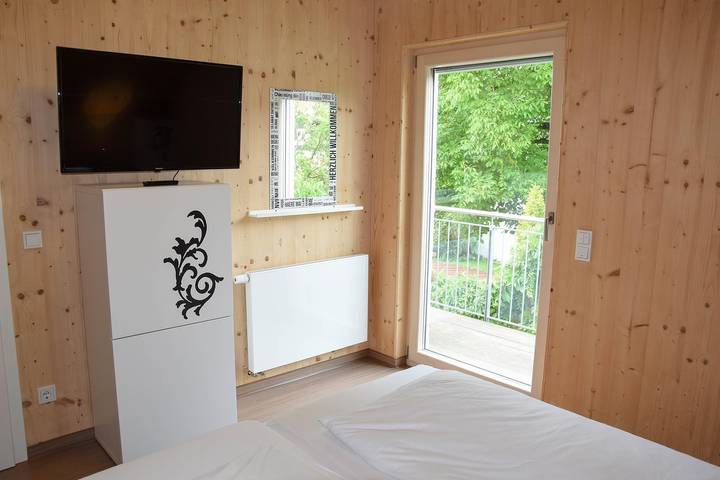 Entire holiday apartment, Apartment, shower or bathtub, 3 bed rooms in Fürth, Franconia