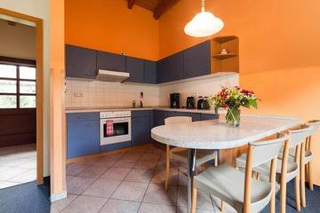 Ferienpark für 7 Personen, mit Balkon/Terrasse und Whirlpool sowie Terrasse und Sauna, mit Haustier in Sachsen