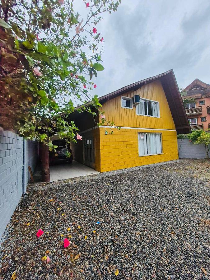 Casas e apartamentos de temporada para 12 pessoas, com balcão em Guarda do Embau