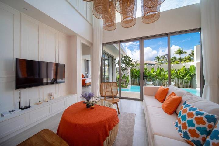 Chalet para 8 personas, con vistas además de jardín y piscina, Se admiten mascotas - 1