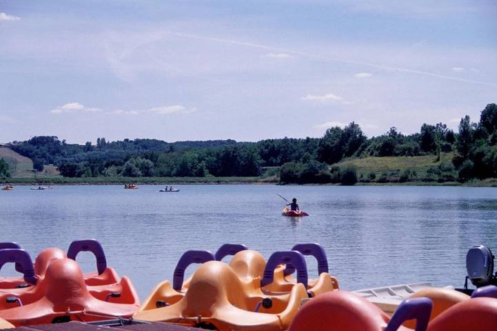 Location de vacances pour 6 personnes, avec jardin ainsi que vue sur le lac et terrasse à Molières - 4