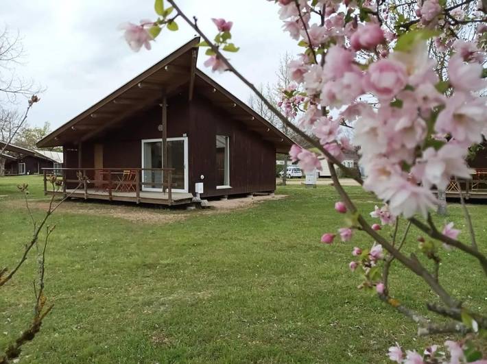 Location de vacances pour 6 personnes, avec vue et jardin à Saint-Didier-sur-Chalaronne - 2