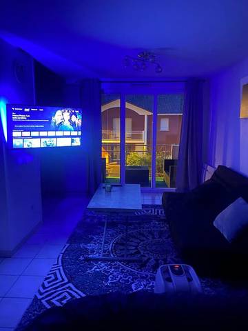 Gîte pour 2 personnes, avec jacuzzi à Pau