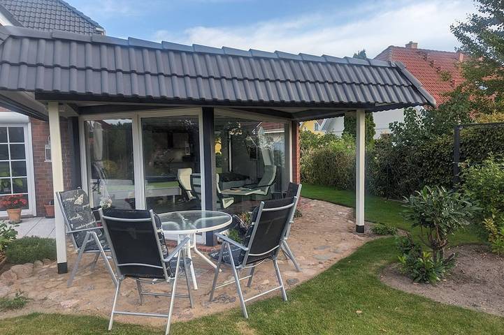 Ferienwohnung für 3 Personen, mit Garten