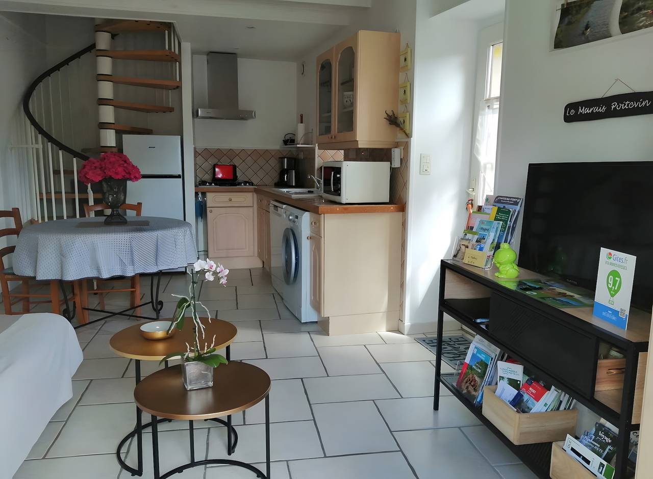 Marais poitevin -coulon- magné- gîte les glycines in Magné, Région de Niort