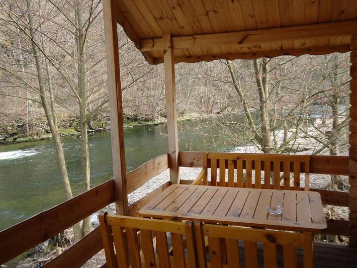 Chalet pour 4 personnes, avec Terrasse ainsi que Jardin et Vue dans Luxembourg
