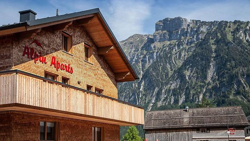 Vakantiewoning voor 4 personen, met balkon en tuin in Mellau